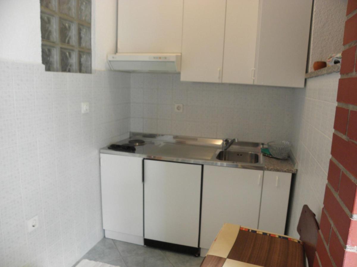 Lukovo Šugarje Apartments Neda - 5 M From Sea מראה חיצוני תמונה